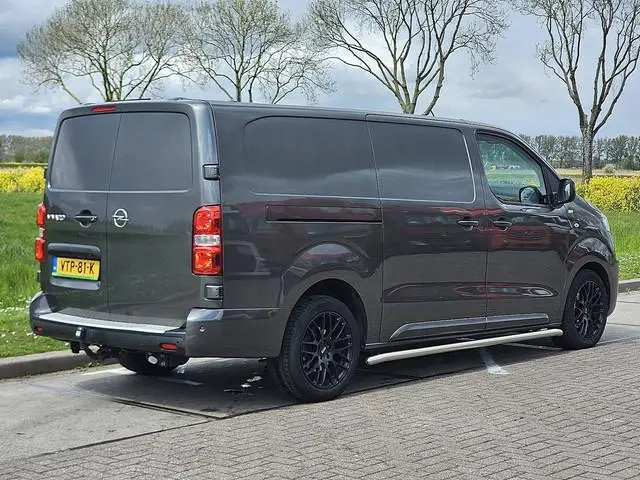 OPEL VIVARO 2.0 ac automaat euro6