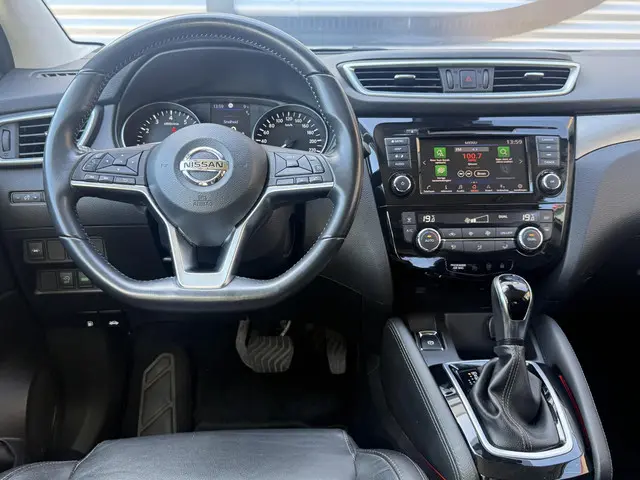 Nissan Qashqai 1.3 DIG-T Tekna + 2e Eigenaar|Navi|Pano||Cruise|Camera|Carplay|Clima|Stoelverw|N.A.P|...
