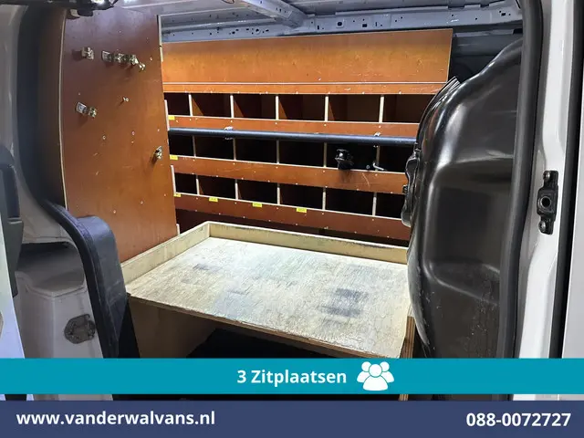 Ford Transit Connect 1.5 TDCI 101pk L2H1 Inrichting Euro6 Airco | 3-Zits | Imperiaal | Trekhaak Crui...