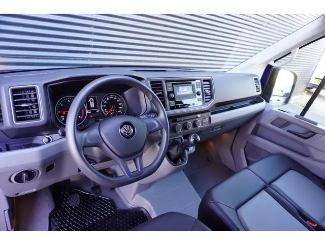 Volkswagen Crafter 35 140pk L3H2/L2H1 Airco Kunstleder Parkeersensoren Standkachel  Bluetooth