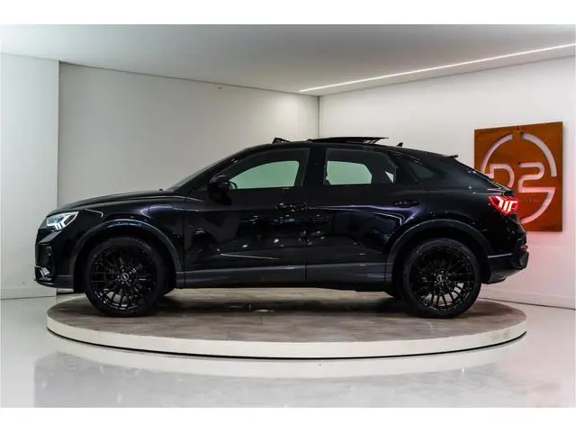 Audi Q3 Sportback 45 TFSI e S Business 245PK | Pano | Acc | Leder | Carplay | Stoelverw. | 12 MND Ga...