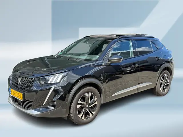 Peugeot 2008 1.2 PureTech 130PK GT-Line Automaat | 3D Cockpit | Leder | Panoramadak | Massage