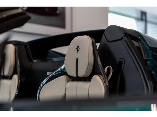 Ferrari 296