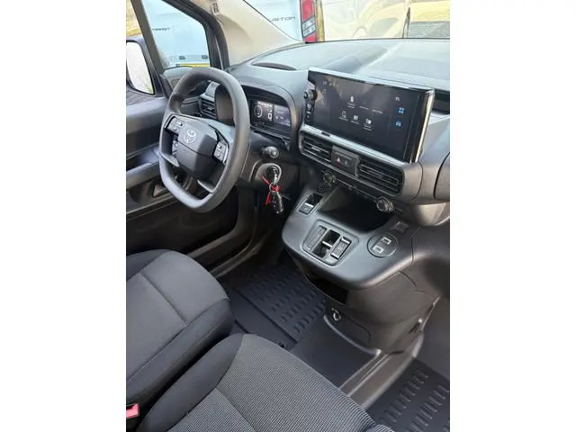Toyota pro-ace