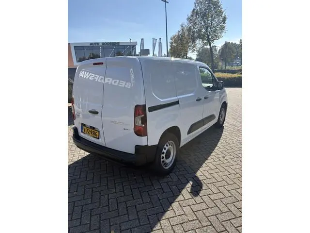 Toyota pro-ace