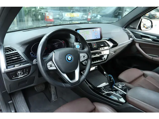 BMW iX3 HIGH EXECUTIVE 80KWH SHADOWLINE SOH 99,7% | PANO | TREKHAAK | HUD | LEDER | HARMAN/KARDON |...