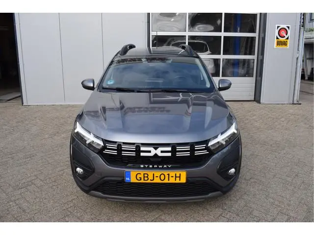 Dacia Sandero Stepway 1.0 TCe 110 Expression | NL-Auto | Navi | Appple Carplay/Android Auto