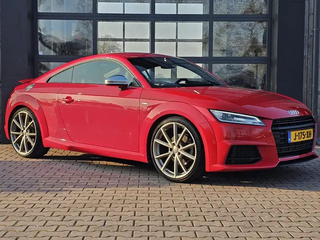 Audi TT 1.8 TFSI Pro Line S-line Sport | Automaat | Xenon | Afgevlakt stuur | Virtual | Stoelverwarm...