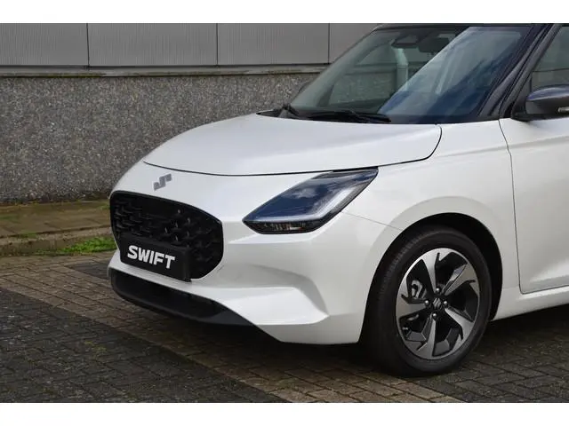 Suzuki Swift 1.2 Style Smart Hybrid | TIJDELIJK €2.700,- KORTING!! | 10 jaar garantie | carplay |