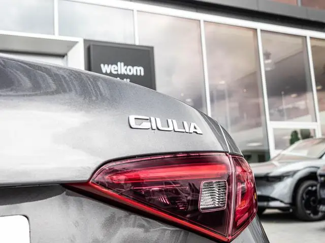 Alfa Romeo Giulia