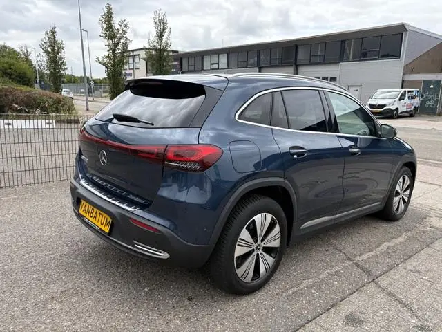 Mercedes-Benz EQA
