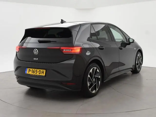 Volkswagen ID.3 PRO 58 KWH + SFEERVERLICHTING | ADAPTIVE CRUISE | 18 INCH | CAMERA | STOEL/STUURVERW...