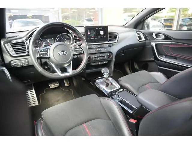 Kia ProCeed 1.6 T-GDI GT Panoramadak JBL Sportstoelen Camera Lane Assist