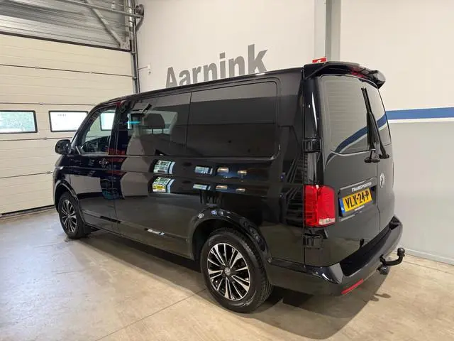 Volkswagen Transporter dubbel cabine T6.1 2.0 TDi 150pk