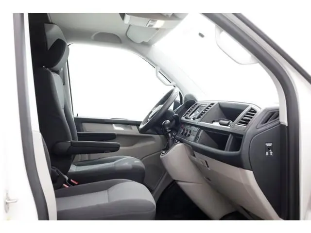 Volkswagen Transporter 2.0 TSI 150pk Benzine L2H3 Airco/Camera/Camper? BPM-VRIJ 03-2019