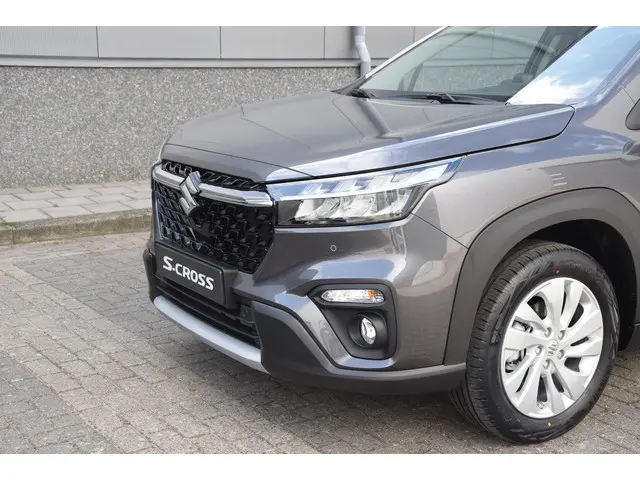 Suzuki S-Cross 1.4 Boosterjet Select Hybrid | €1.500,- korting!! | Automaat | Staat in onze showroom...