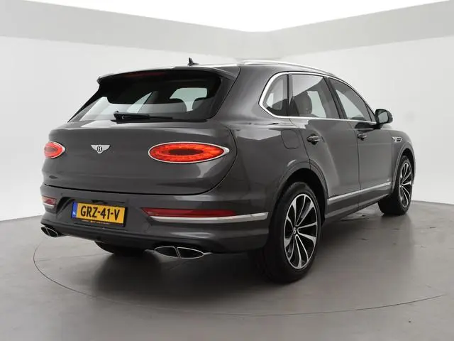 Bentley Bentayga 4.0 V8 550 PK 1e EIGENAAR *30.095 KM* + TOURING PAKKET | COMFORT SEAT | PANORAMA |...