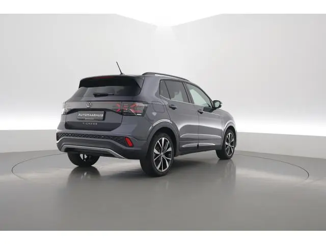 Volkswagen T-Cross 1.0 TSI R-Line DSG | IQ. Light | Apple CarPlay | Camera + PDC | Adapt. Cruise | 1...