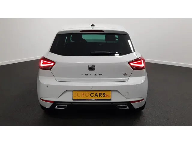 SEAT Ibiza 1.0 TSI 110pk DSG FR Climate Control | Parkeer sensoren | Verwarmde voorstoelen | DAB | L...