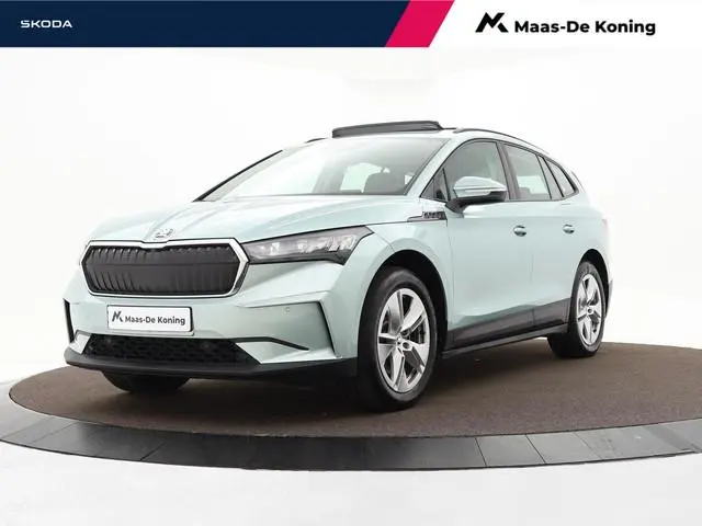 Skoda Enyaq 50  150pk · SOH 94,5% · Panoramadak · Apple/Android Car Play · Camera · Navigatie · Crui...
