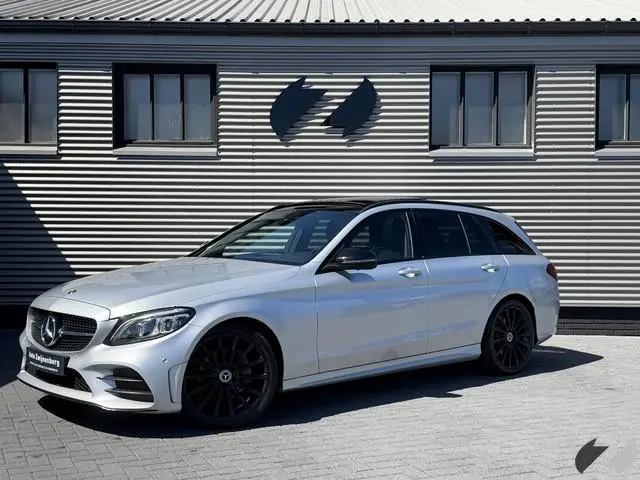 Mercedes-Benz C-klasse Estate 200 d AMG |Pano|Carplay|Trekhaak|