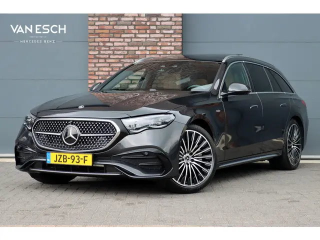 Mercedes-Benz E-klasse Estate 300 e AMG Line | Luchtvering | Hyperscreen | Stoelventilatie | Distron...