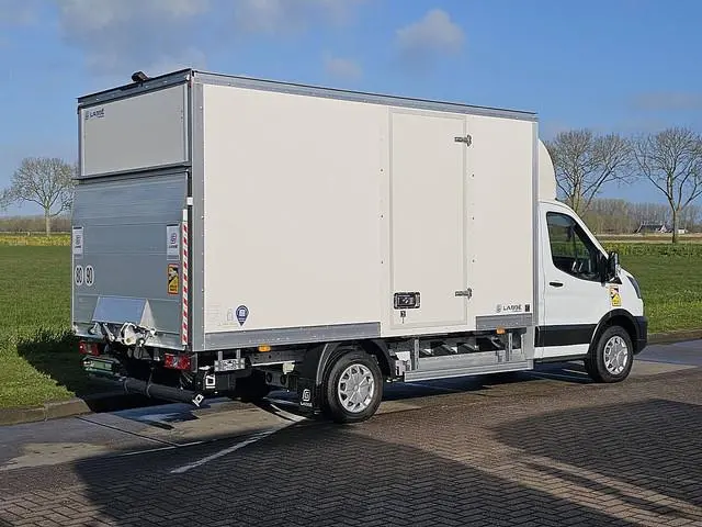 FORD E-TRANSIT bakwagen laadklep!