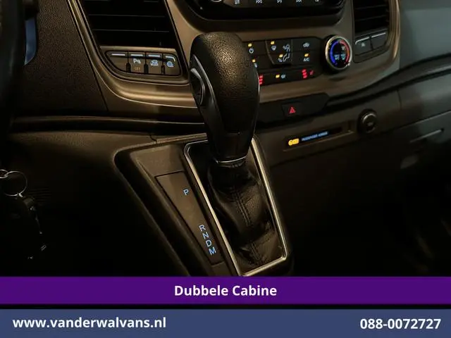 Ford Transit Custom 2.0 TDCI 131pk Automaat L2H1 Dubbele Cabine Euro6 Airco | 6-Zits | Camera | Navi...