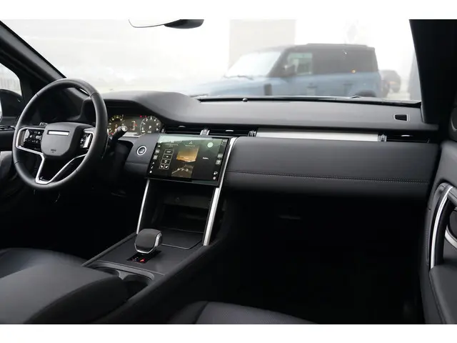 Land Rover Discovery Sport P300e PHEV Dynamic SE | Occasion Lease vanaf € 939 p/m | Voorstoelen verw...