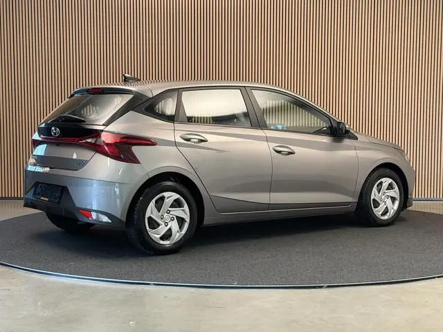 Hyundai i20 1.0 T-GDI 100PK Comfort | Carplay | Camera | PDC | Stoel- & Stuurver. | Incl. garantie