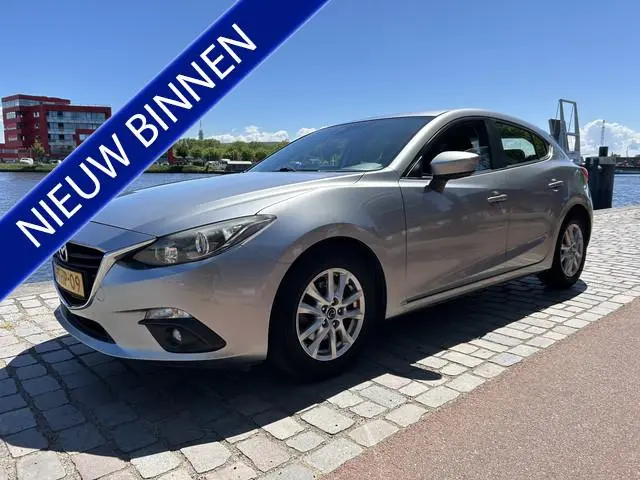 Mazda 3 2.0 TS airco navigatie/camera keurige auto