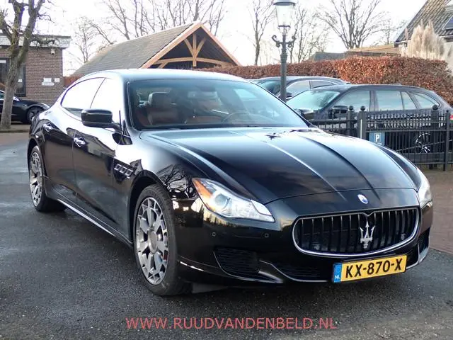 Maserati Quattroporte 3.0 S Q4 20 INCH / NAVI / SCHUIFDAK