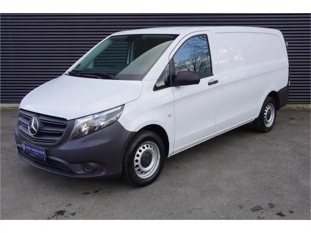 Mercedes-Benz Vito 114 CDI 136pk Automaat Extra Lang L3 XL Trekhaak Apple Carplay Camera Navi Stoelv...