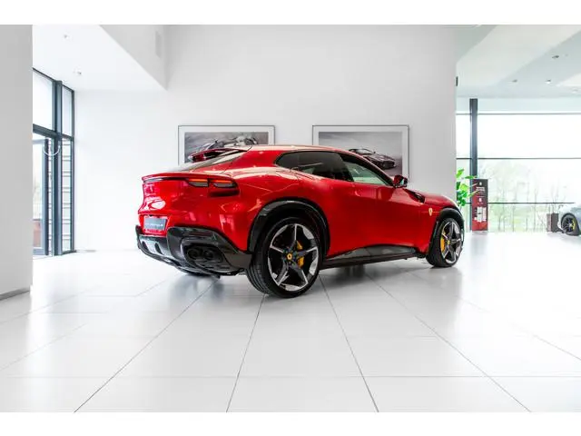 Ferrari Purosangue