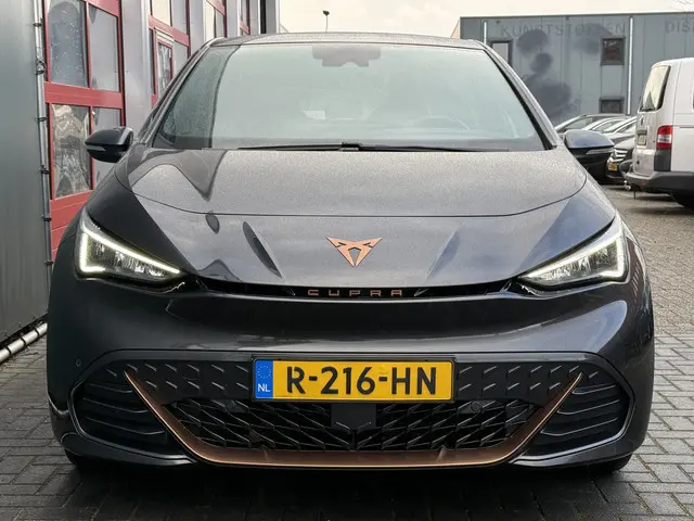 Cupra Born