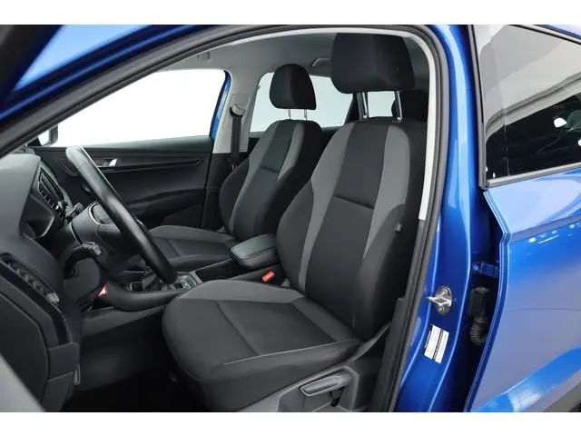 ŠKODA Karoq 1.0 TSI Business Edition | Rijklaar !! | Cruise | 18'' | All Seasons | PDC | DAB | Airco...