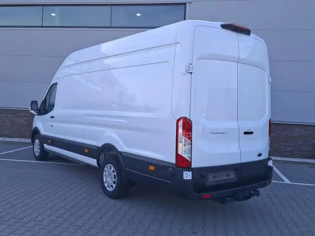 Ford Transit 350 2.0 TDCI L4 H3 130pk Navigatie Trekhaak 2.8T (Wordt verwacht)