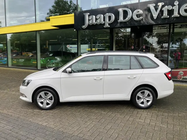Skoda Fabia Combi 1.0 TSI Ambition Business
