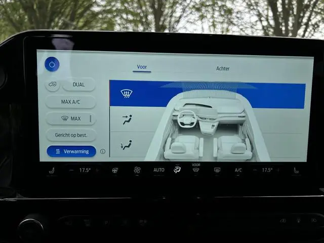 Ford Tourneo