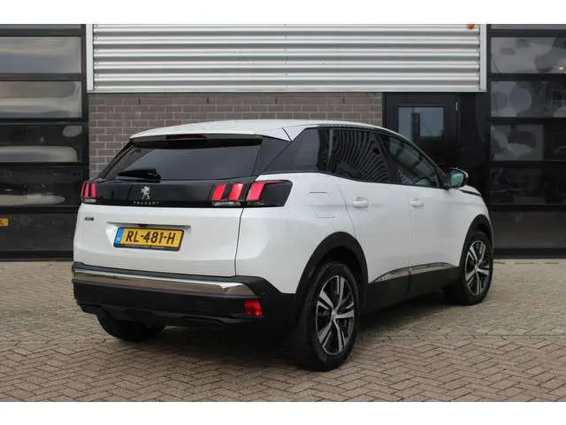 Peugeot 3008 1.6 e-THP Allure / Carplay / Camera / N.A.P.