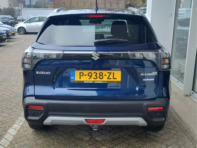Suzuki S-Cross