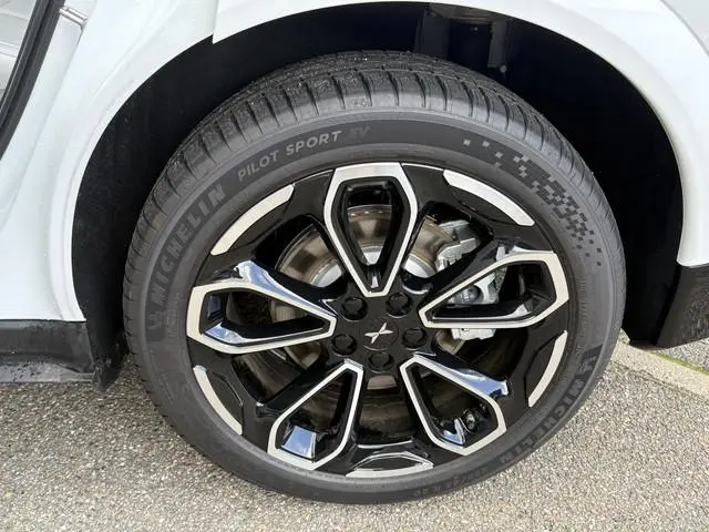 XPENG G6