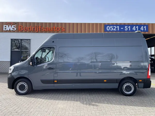 Renault Master T35 2.3 dCi 150pk L3H3 Energy Comfort / vaste prijs rijklaar € 21.950 ex btw / lease...