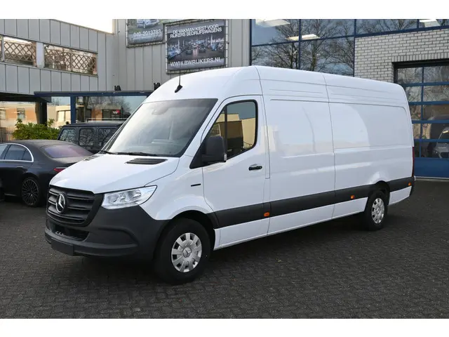 Mercedes-Benz eSprinter 314/414 L3H2 450 km Reikwijdte WLTP Pro 113kWh DC laden 115 kW
