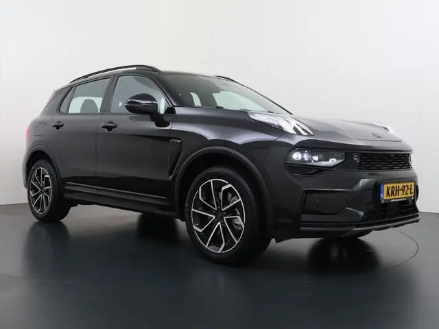 Lynk & Co 01 1.5 Core VAN: € 36.900- VOOR: € 34.440,- UW HERFSTVOORDEEL: € 3.460| | NIEUW MODEL! | F...