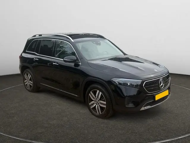 Mercedes-Benz EQB