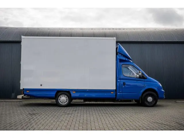 Maxus EV80
