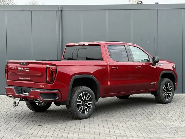GMC SIERRA  AT4 6.2L V8 420 PK / BPM VRIJ!! / VIRTUAL COCKPIT / HEAD UP / 360 CAMERA / BOSE / LEDER...