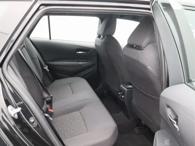 Toyota Corolla Touring Sports