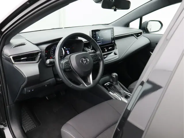 Toyota Corolla Touring Sports